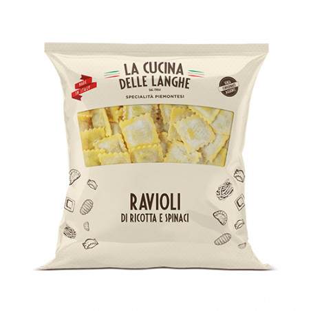 Ravioli quadrati ricotta e spinaci