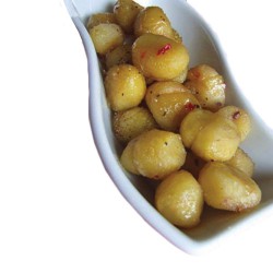 Castagne a pezzi pelate